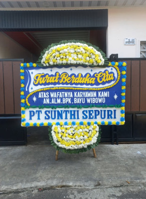 Papan Bunga Duka di Leahari